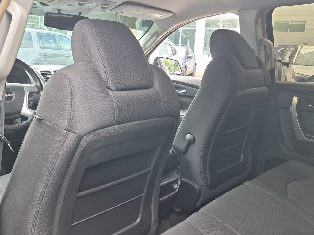 Thumbnail: 2009 GMC Acadia - 12