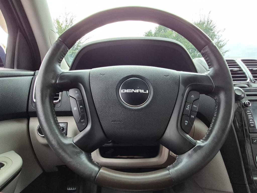 Thumbnail: 2012 GMC Acadia - 12