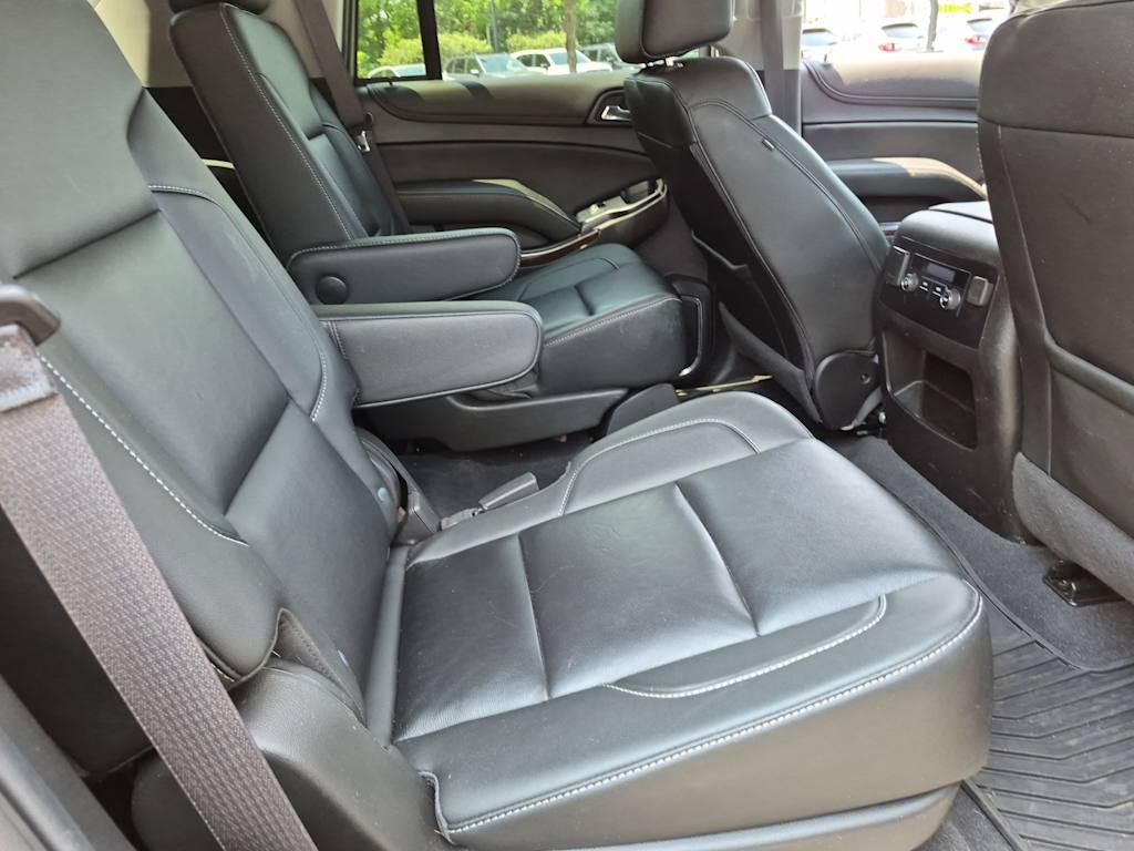 Thumbnail: 2020 Chevrolet Tahoe - 26