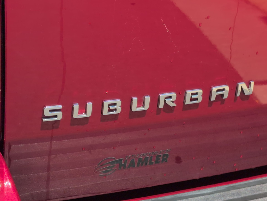 Thumbnail: 2011 Chevrolet Suburban - 24