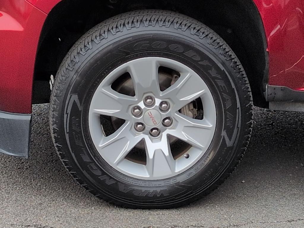 Thumbnail: 2016 GMC Canyon - 8