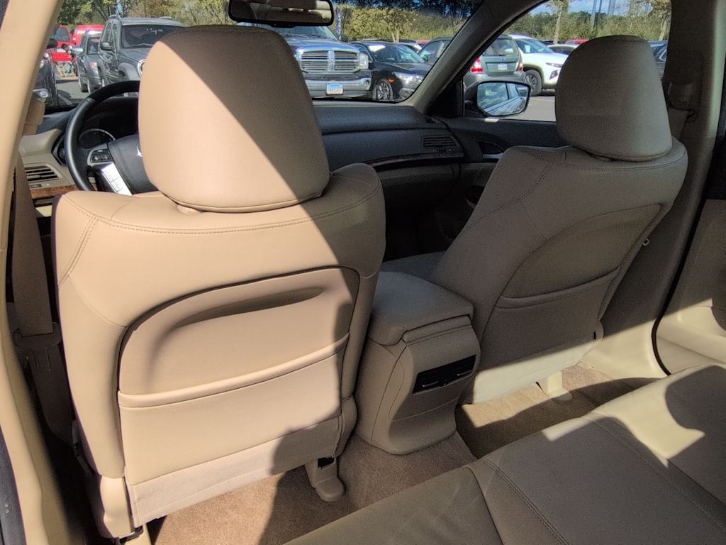 Thumbnail: 2010 Honda Accord - 25