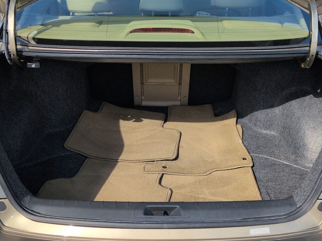 Thumbnail: 2010 Honda Accord - 17