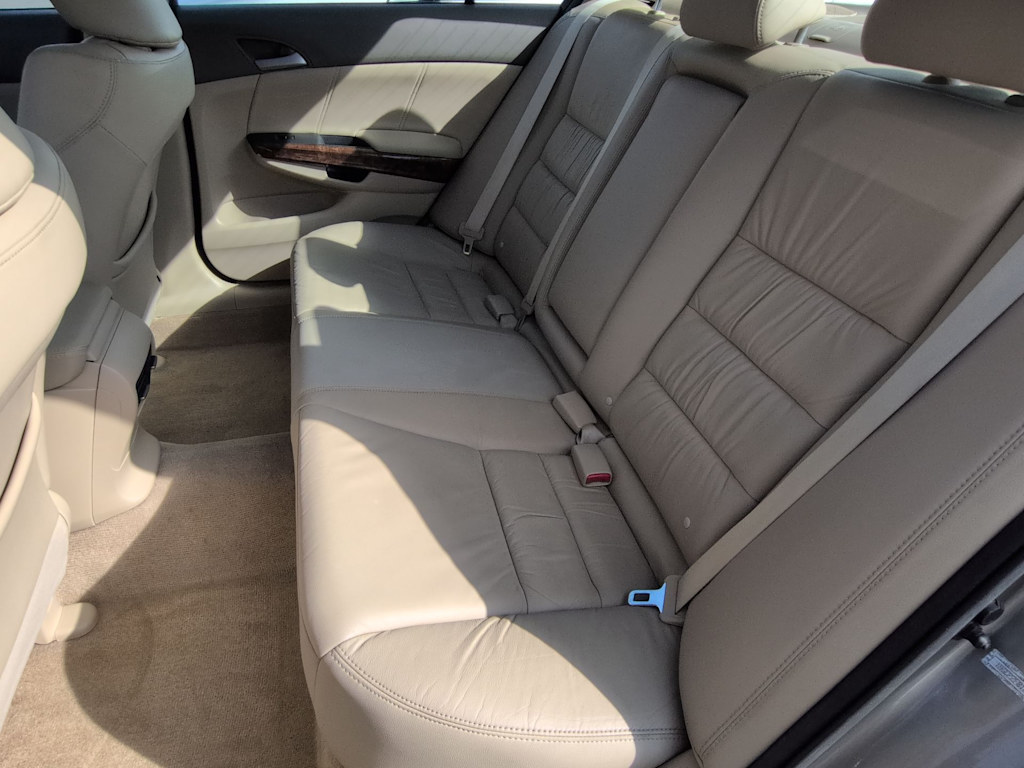 Thumbnail: 2010 Honda Accord - 13