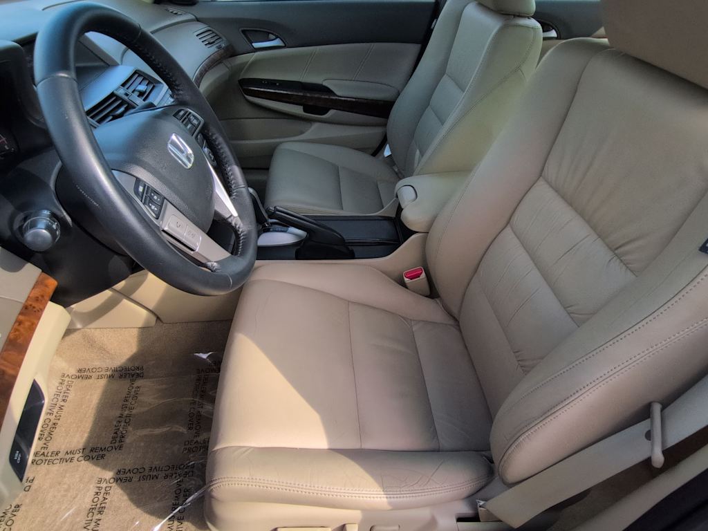Thumbnail: 2010 Honda Accord - 11