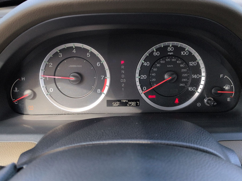 Thumbnail: 2010 Honda Accord - 16