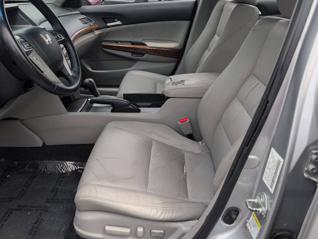 Thumbnail: 2011 Honda Accord - 10