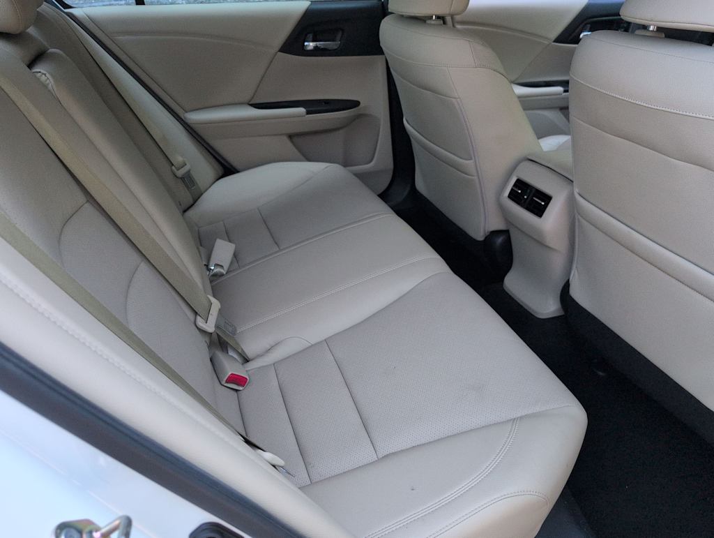 Thumbnail: 2015 Honda Accord - 28
