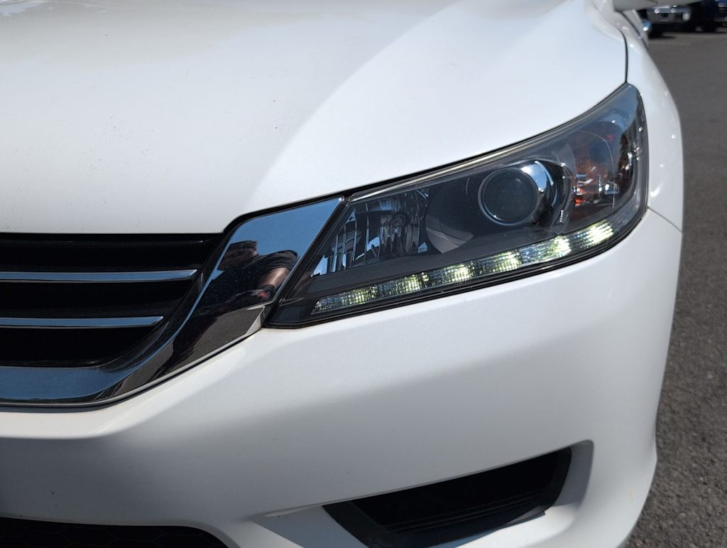 Thumbnail: 2015 Honda Accord - 24
