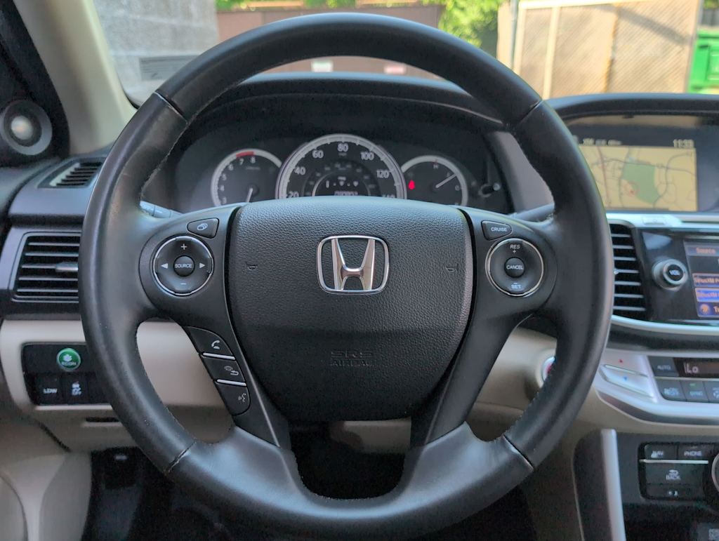 Thumbnail: 2015 Honda Accord - 13