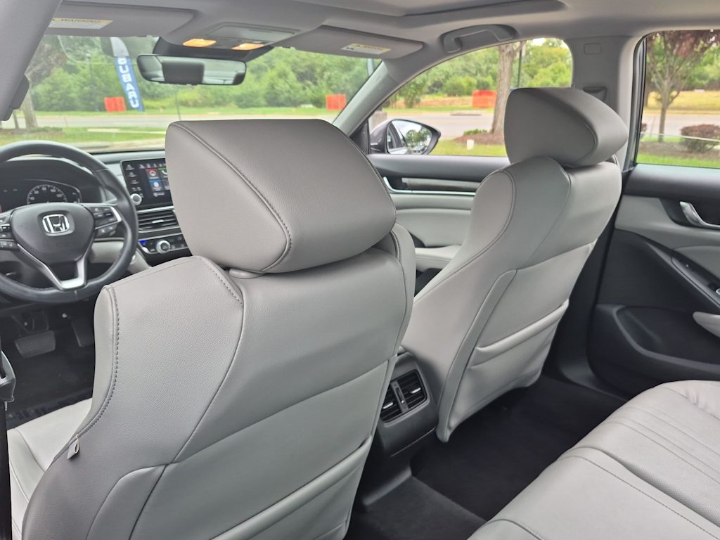 Thumbnail: 2018 Honda Accord - 12
