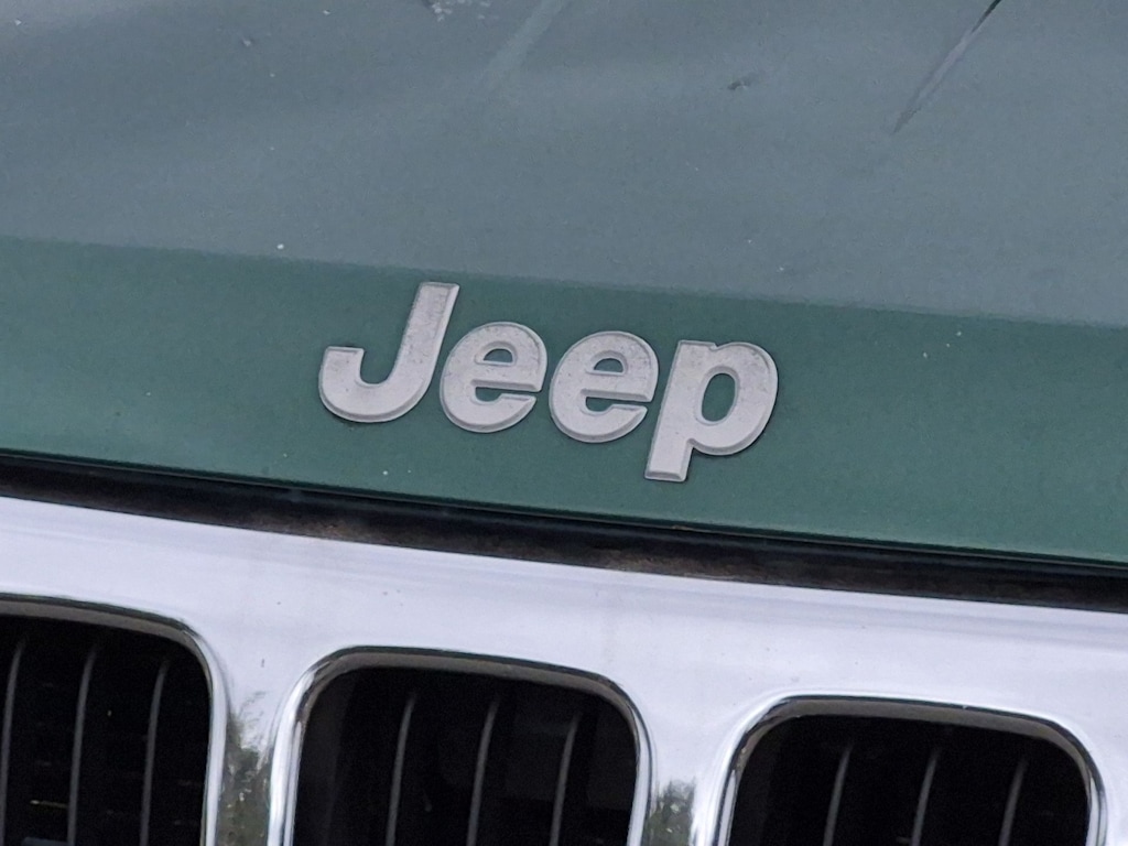 Thumbnail: 1999 Jeep Grand Cherokee - 7