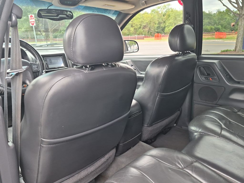 Thumbnail: 1999 Jeep Grand Cherokee - 12