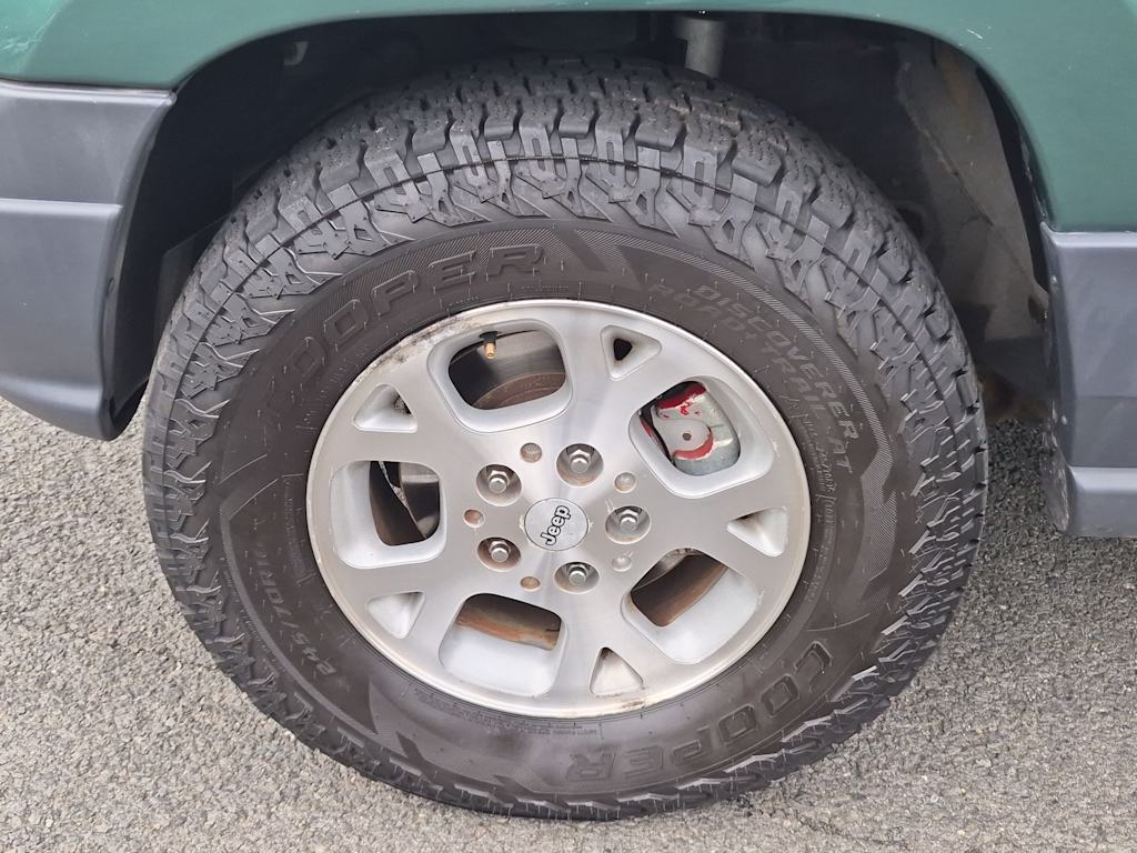 Thumbnail: 1999 Jeep Grand Cherokee - 8
