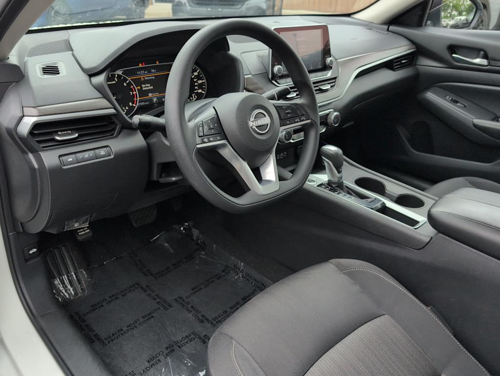 Thumbnail: 2025 Nissan Altima - 2