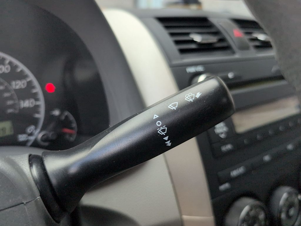 Thumbnail: 2010 Toyota Corolla - 15