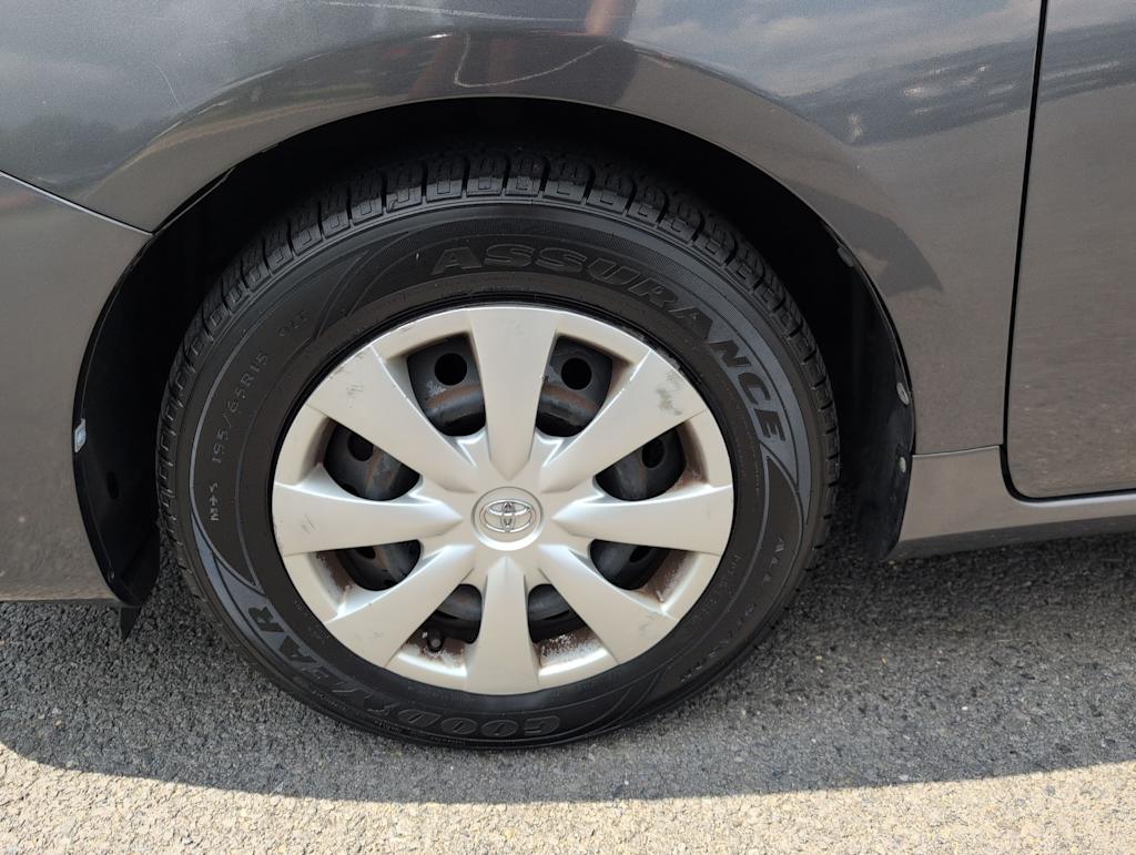 Thumbnail: 2010 Toyota Corolla - 8