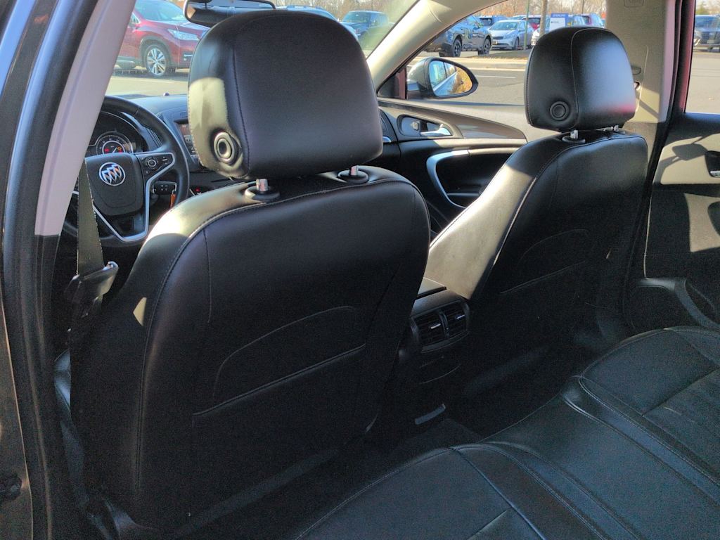 Thumbnail: 2014 Buick Regal - 13