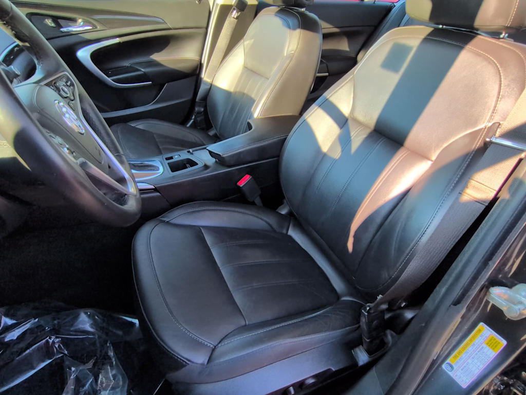 Thumbnail: 2014 Buick Regal - 12