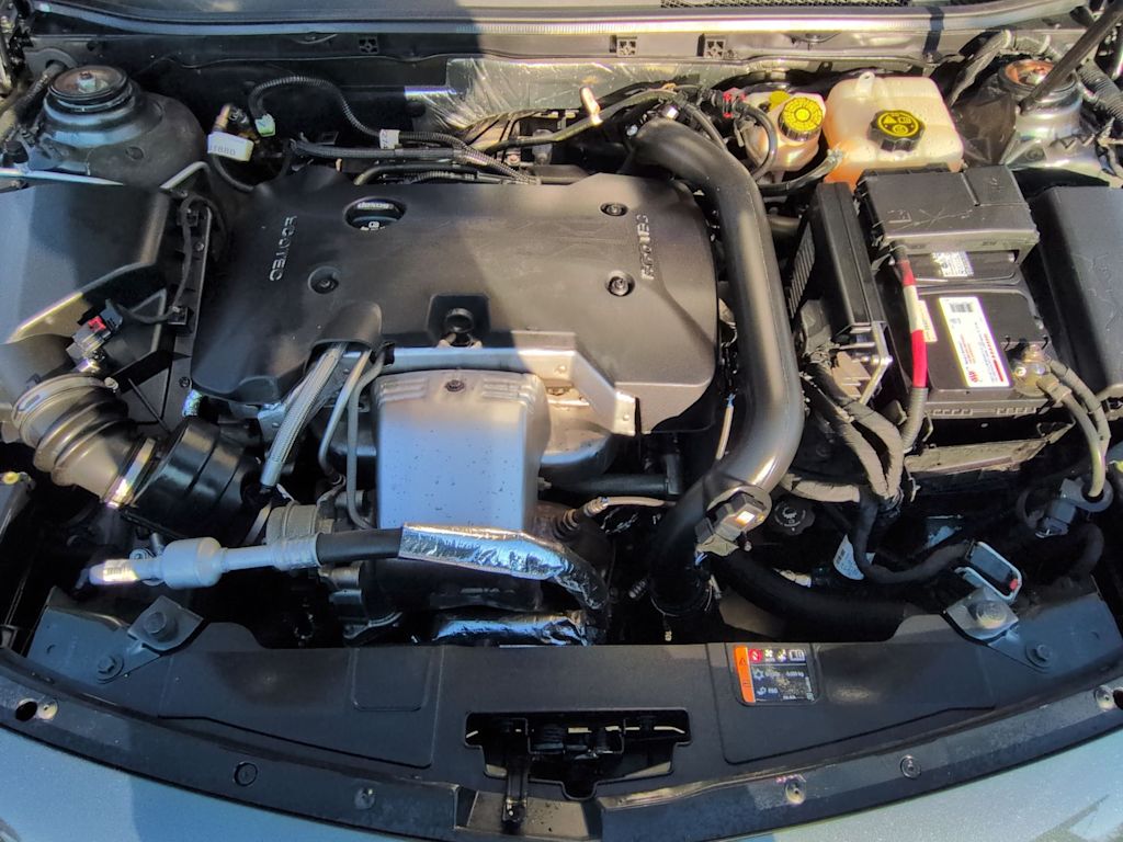 Thumbnail: 2014 Buick Regal - 9