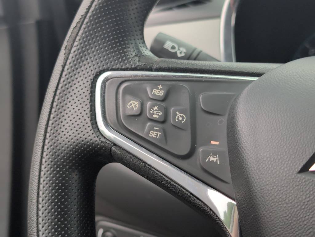 Thumbnail: 2020 Chevrolet Equinox - 26