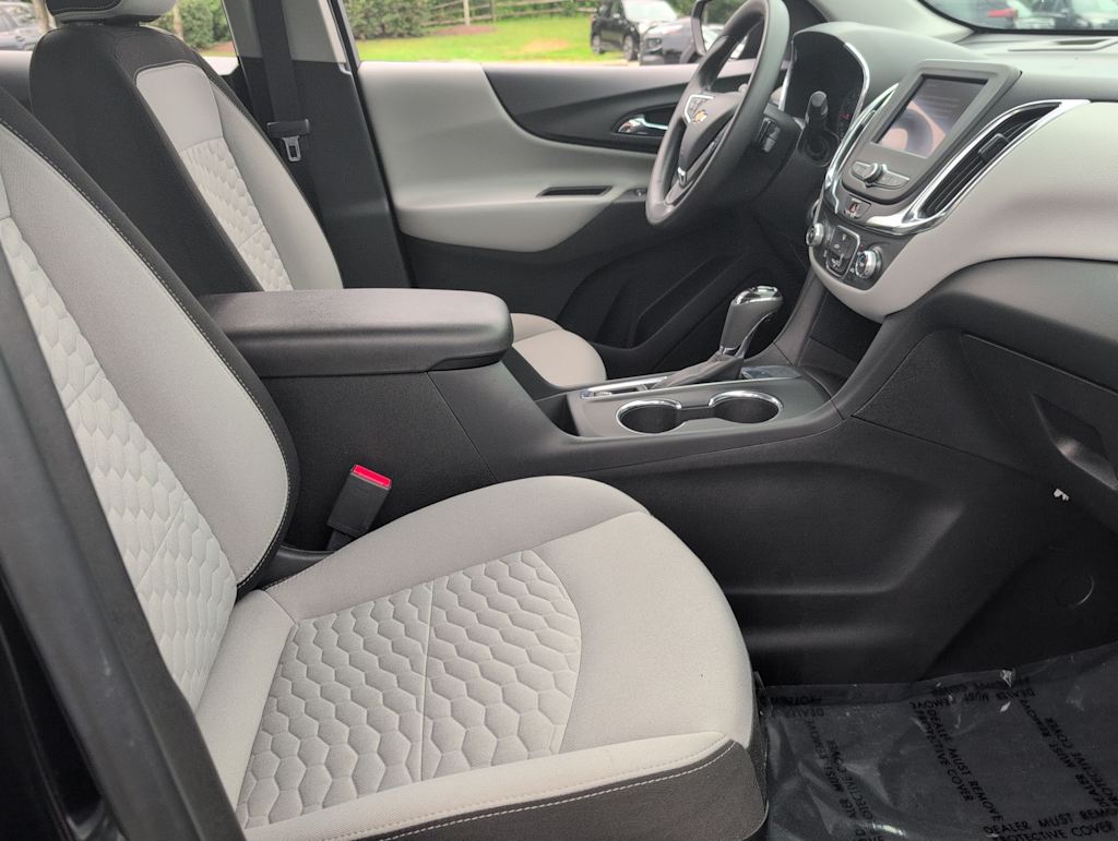 Thumbnail: 2020 Chevrolet Equinox - 11
