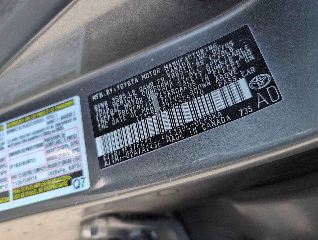 Thumbnail: 2005 Toyota Corolla - 28