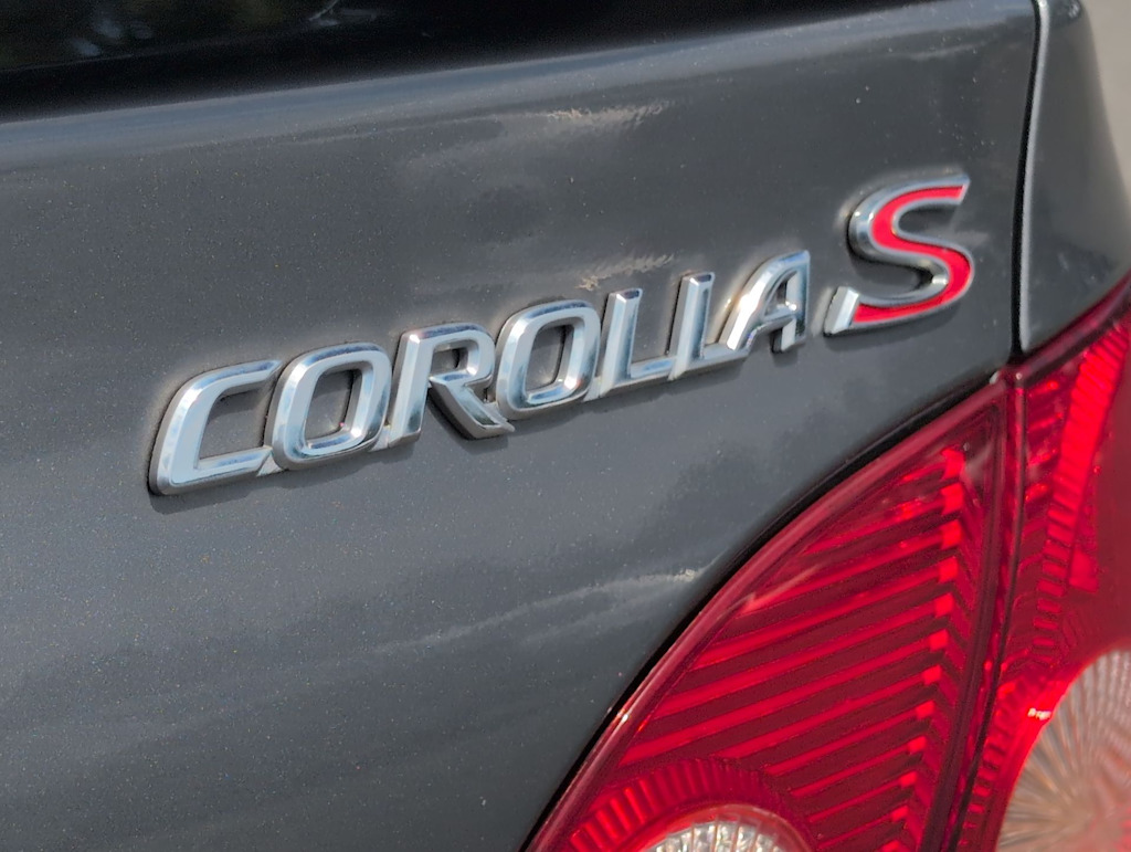 Thumbnail: 2005 Toyota Corolla - 23