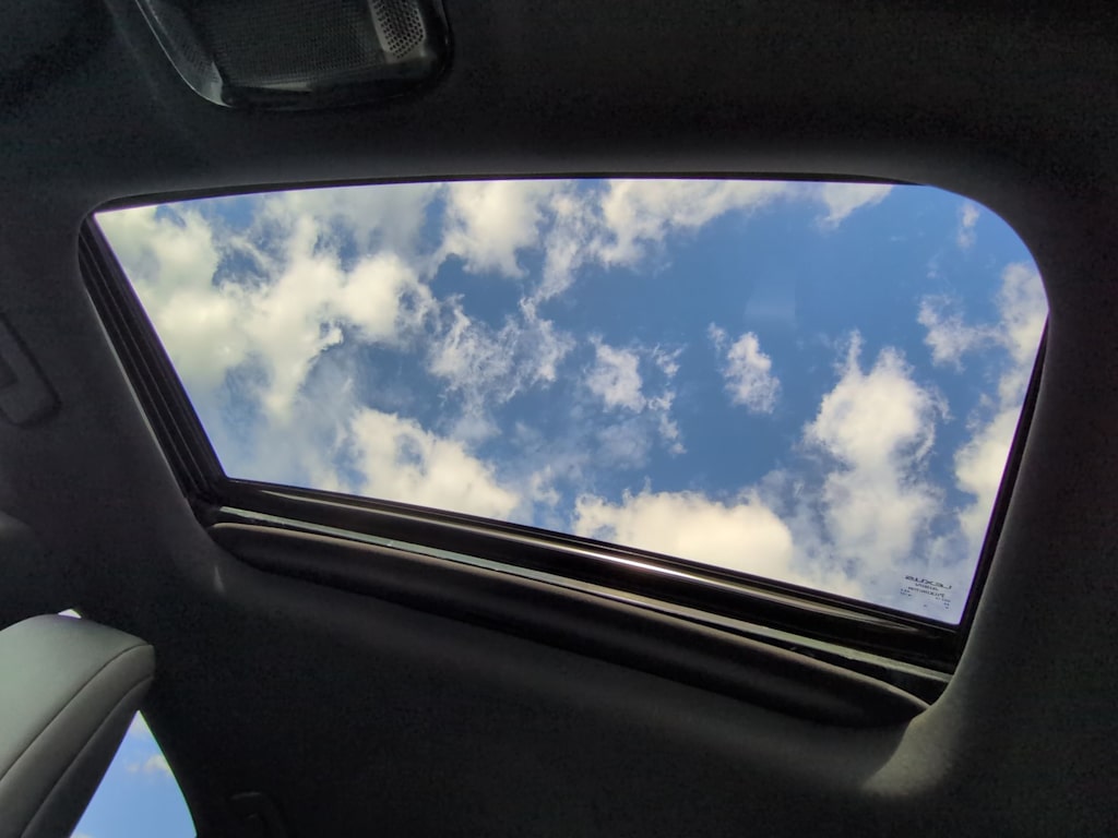 Thumbnail: 2024 Lexus RX - 27