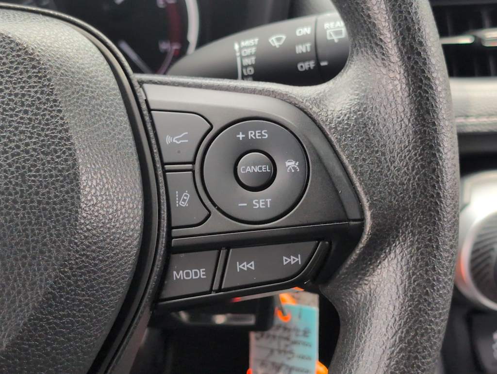 Thumbnail: 2023 Toyota RAV4 - 27