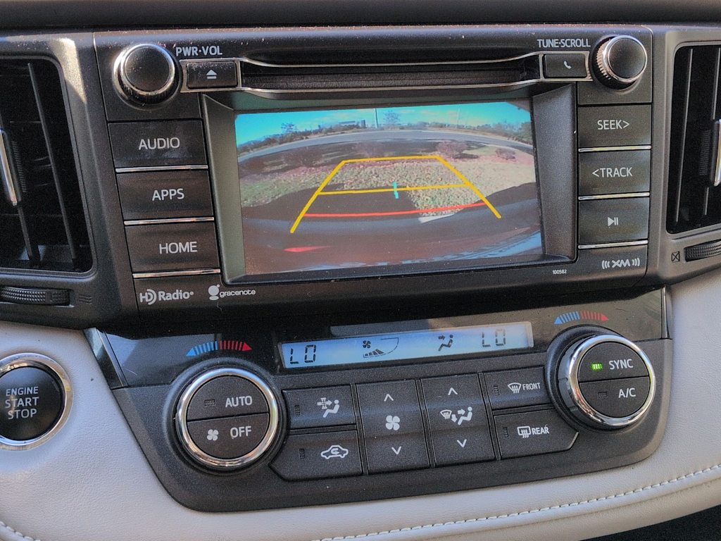 Thumbnail: 2017 Toyota RAV4 - 35