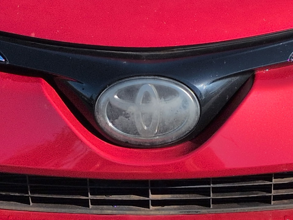 Thumbnail: 2017 Toyota RAV4 - 7