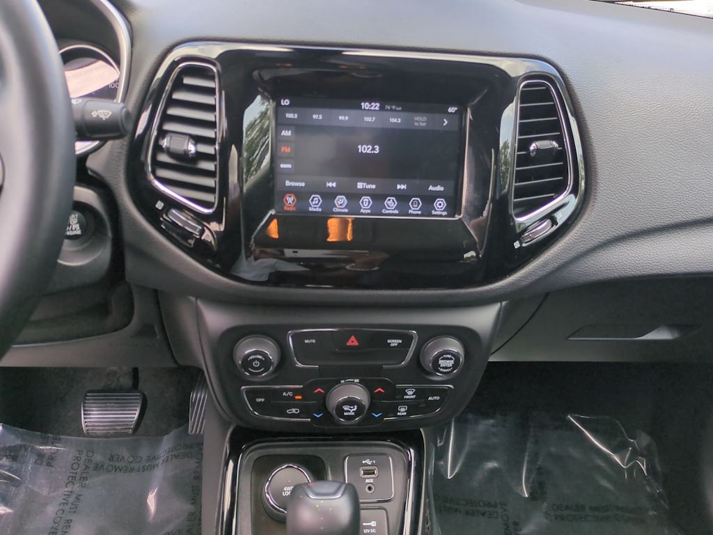 Thumbnail: 2021 Jeep Compass - 15