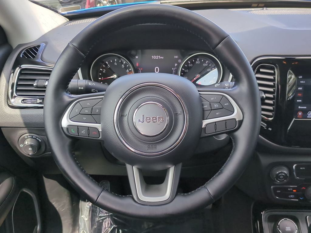 Thumbnail: 2021 Jeep Compass - 14