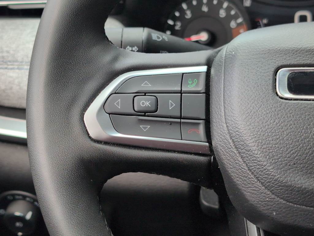 Thumbnail: 2025 Jeep Compass - 27