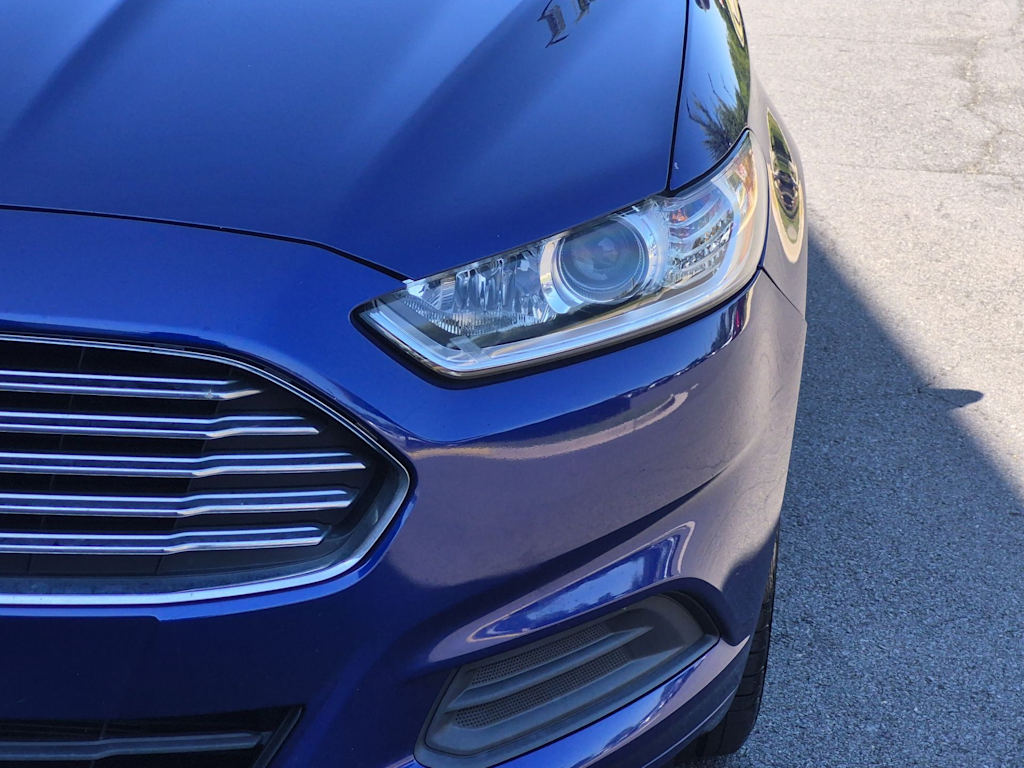 Thumbnail: 2014 Ford Fusion - 22