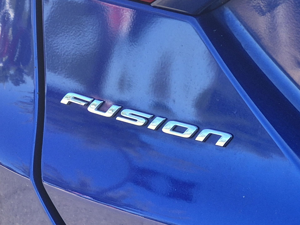 Thumbnail: 2014 Ford Fusion - 23