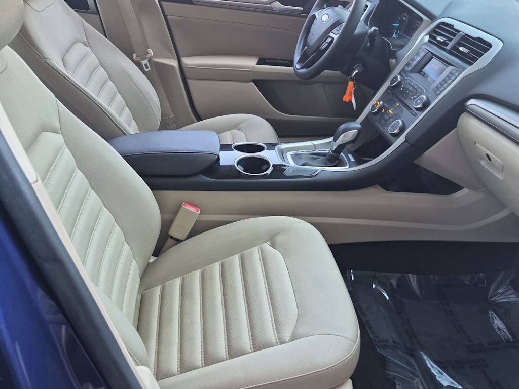 Thumbnail: 2014 Ford Fusion - 26