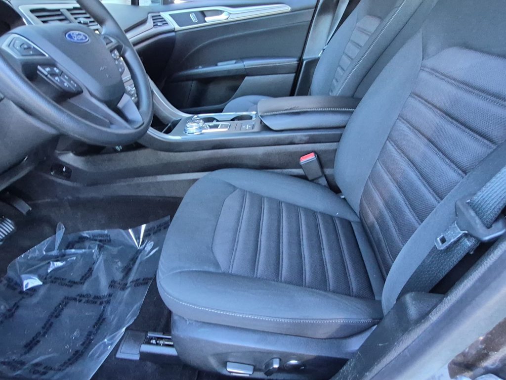 Thumbnail: 2019 Ford Fusion - 10