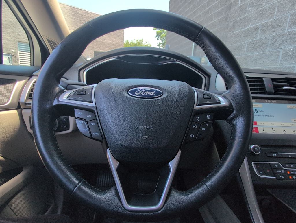 Thumbnail: 2017 Ford Fusion - 13