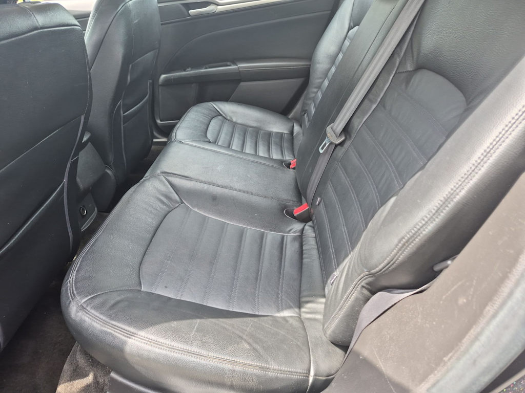 Thumbnail: 2015 Ford Fusion - 23
