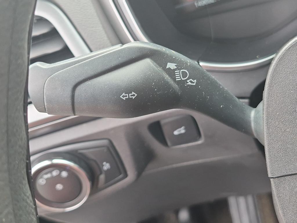 Thumbnail: 2015 Ford Fusion - 28