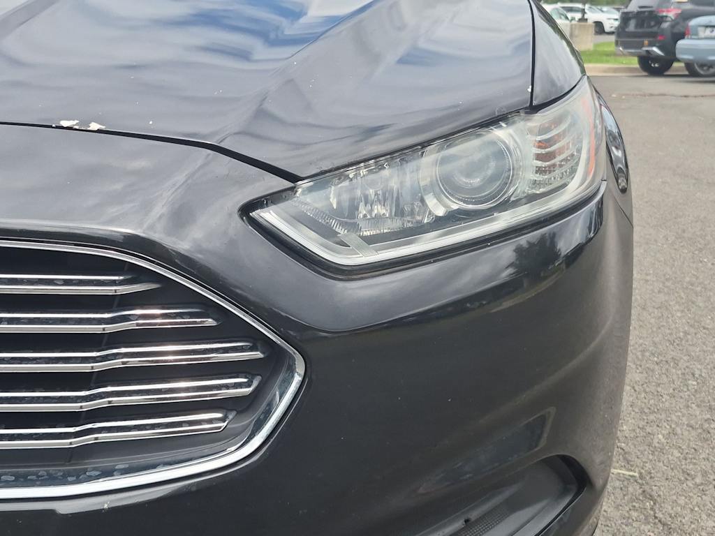 Thumbnail: 2015 Ford Fusion - 21