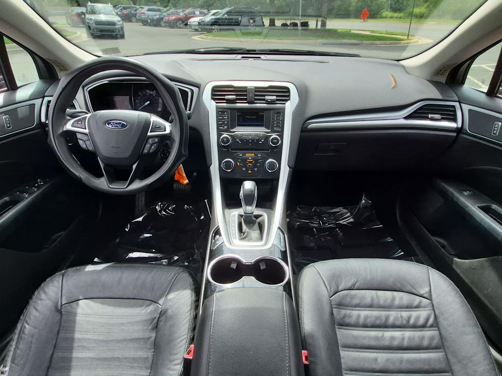 Thumbnail: 2015 Ford Fusion - 9