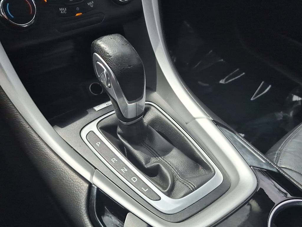 Thumbnail: 2015 Ford Fusion - 15