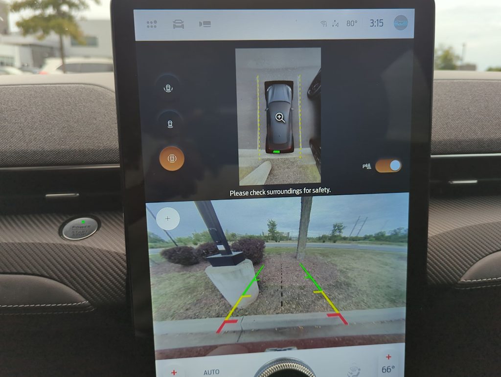 Thumbnail: 2022 Ford Mustang Mach-E - 14