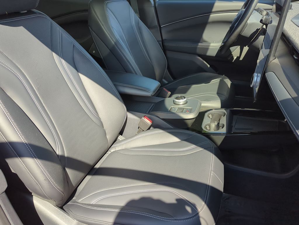 Thumbnail: 2022 Ford Mustang Mach-E - 27