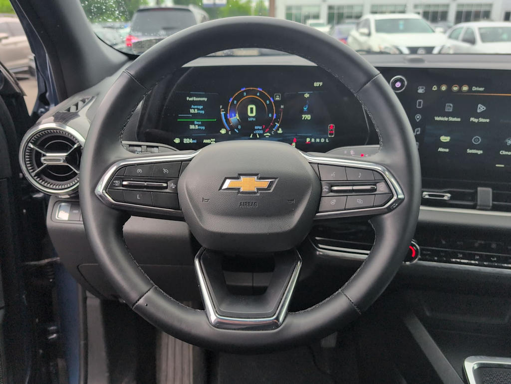 Thumbnail: 2025 Chevrolet Equinox - 13