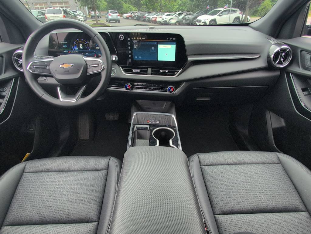 Thumbnail: 2025 Chevrolet Equinox - 9