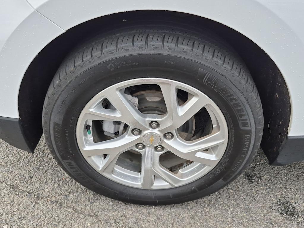 Thumbnail: 2021 Chevrolet Equinox - 8
